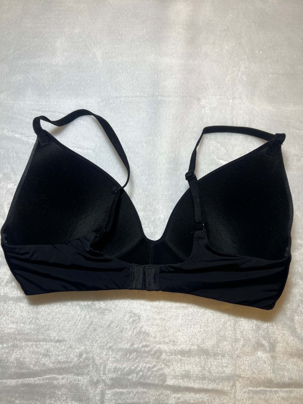 Victoria’s Secret bra T Shirt Lightly Lined No wire 32D - Picture 7 of 7